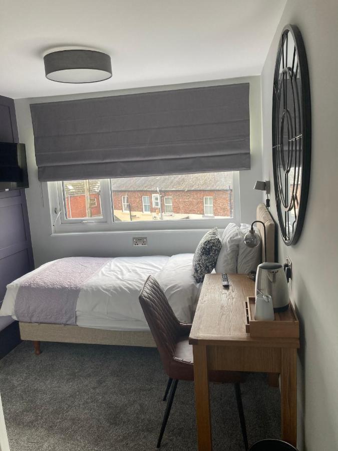 Abbey Court Guest House Карлайл Екстериор снимка