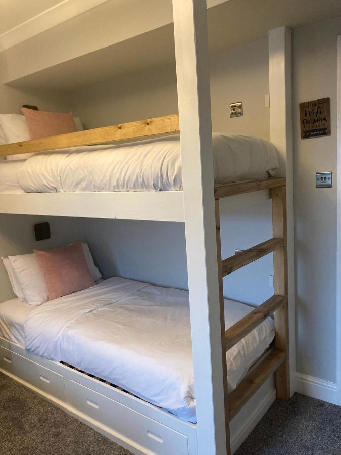 Abbey Court Guest House Карлайл Екстериор снимка